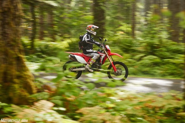 091718-2019-honda-crf450l-5169-web-633x422.jpg