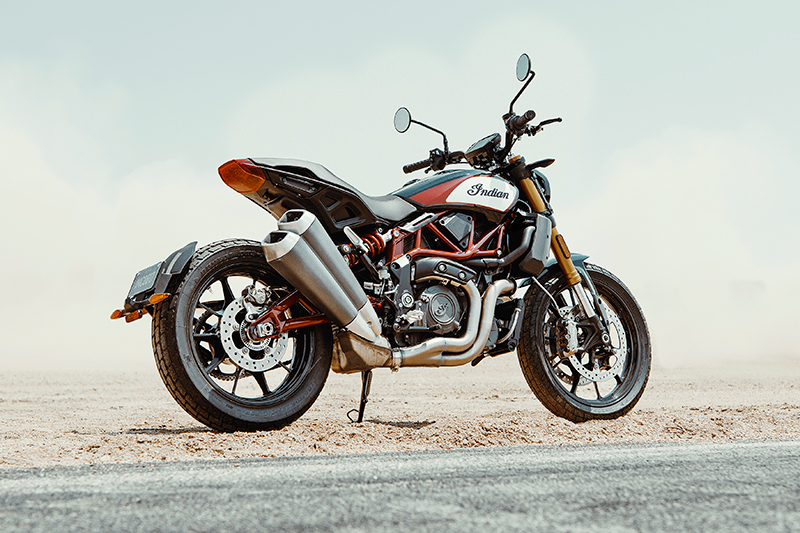 2019-Indian-FTR-1200-S-beauty.jpg