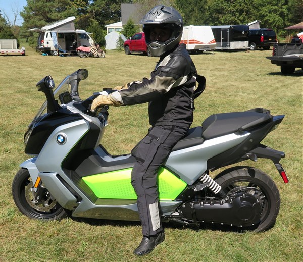 BMW Electric (600 x 519).jpg