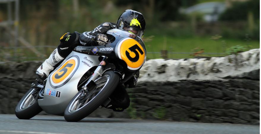bruce anstey at IoM.JPG