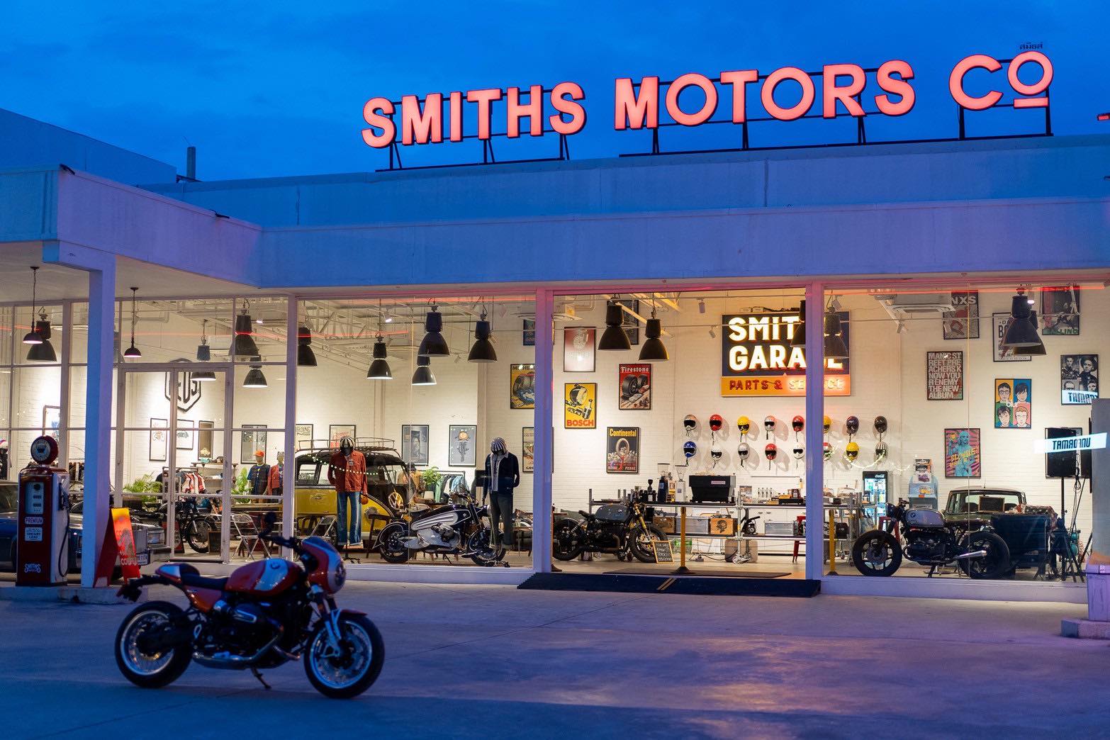 Smiths BKK 4.jpg