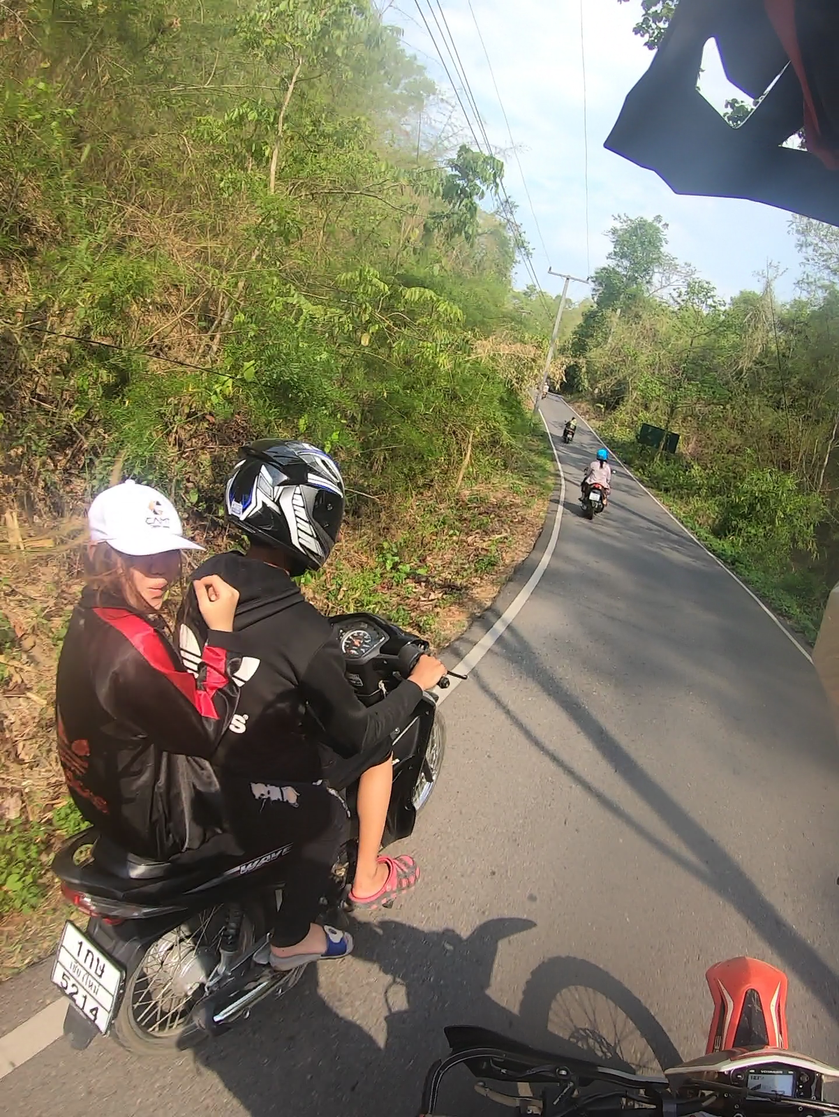 vlcsnap-2019-05-20-06h49m36s879-png.78457