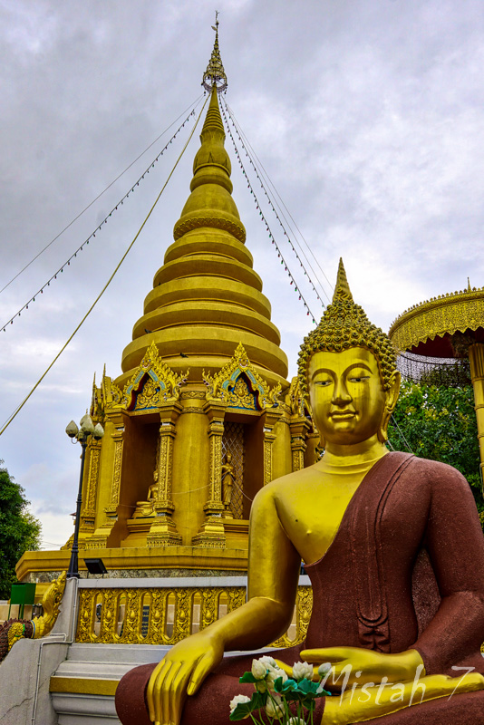 Wat Chai Charoen-3.JPG