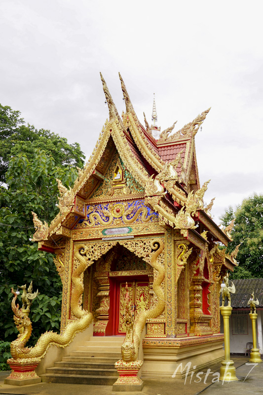 Wat Khao Kaeo Dap Pai-4.JPG