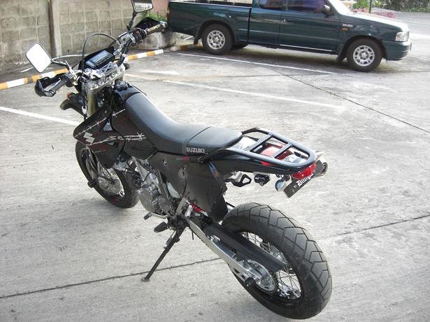mix 2011 and drz400sm 033edit2.jpg