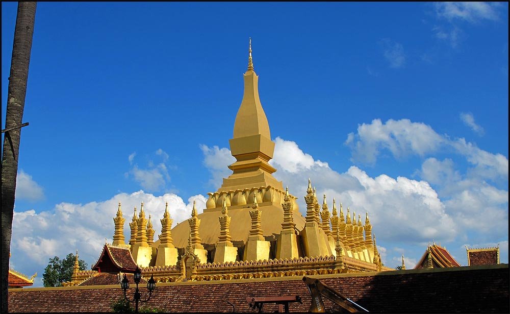that-luang2.jpg