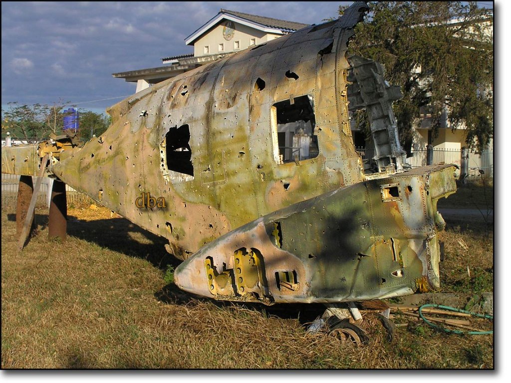 helicopter.jpg helicopter.jpg