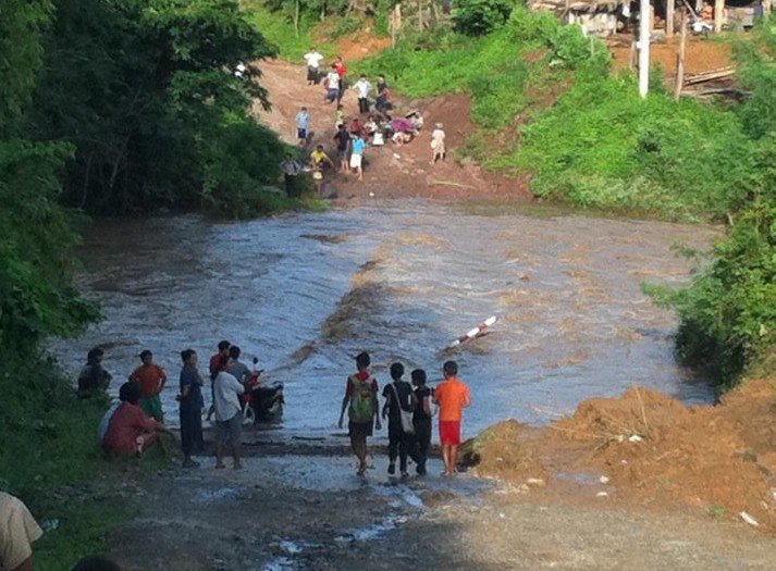 kevin river crossing to lpq 3.jpg