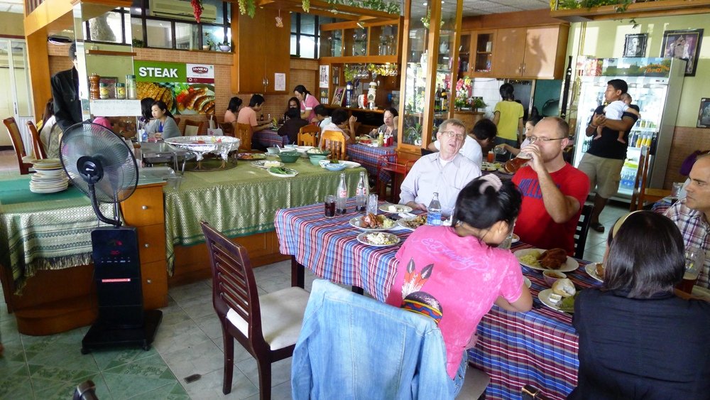 a main room 1000.jpg a main room 1000.jpg