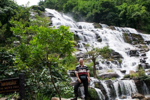 waterfall 2.jpg waterfall 2.jpg