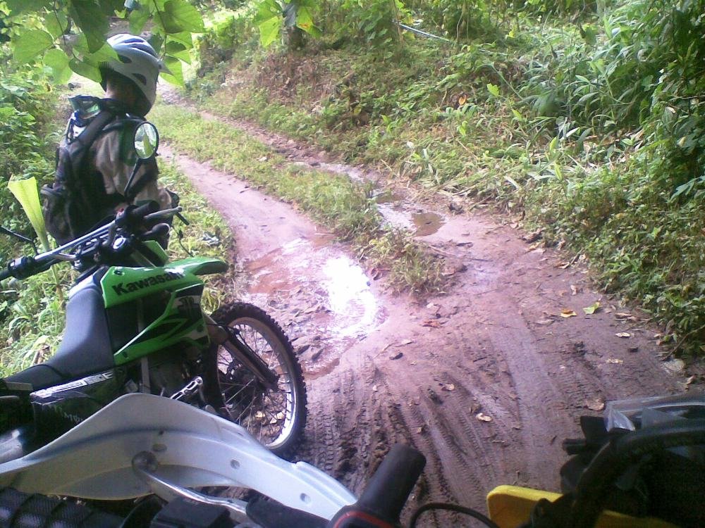 sw dst muddy.jpg sw dst muddy.jpg