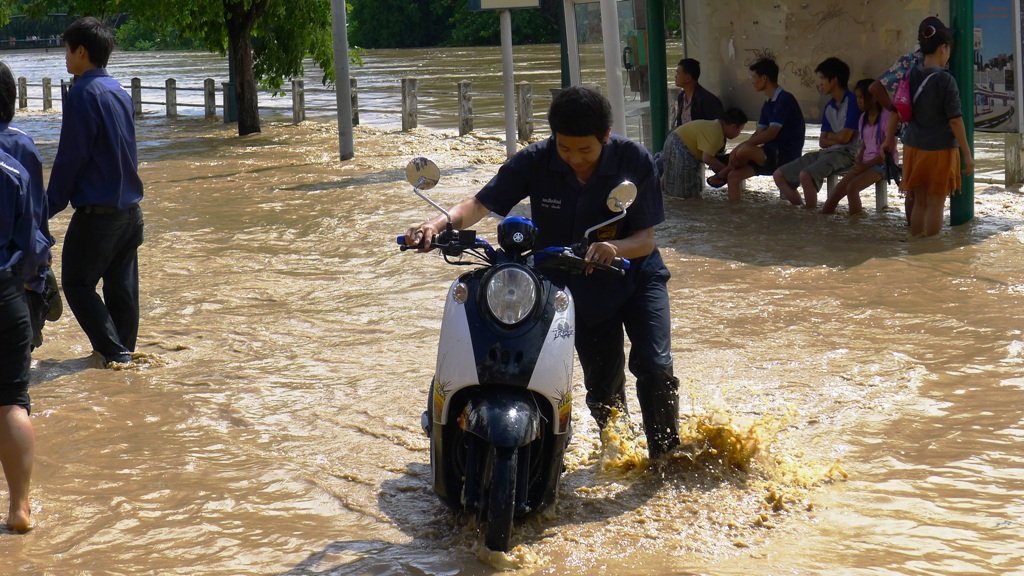ping flood 5 motocycle.jpg