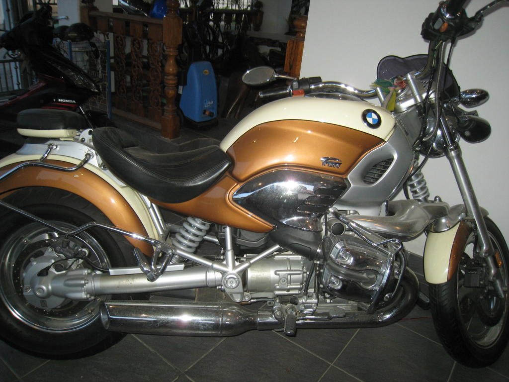 PICTURE MOTORBIKE  TERJE ORMARK.jpg