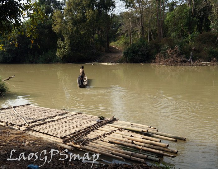 river-raft.jpg