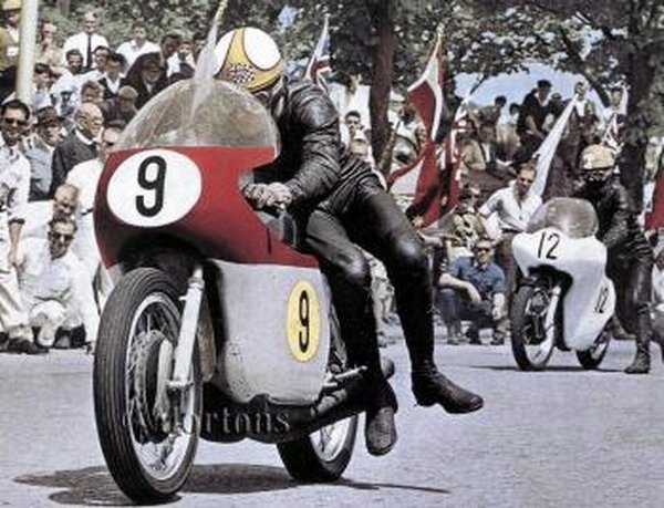 Mike Hailwood.jpg