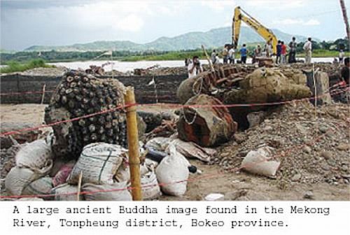 Buddha Statue.jpg Buddha Statue.jpg