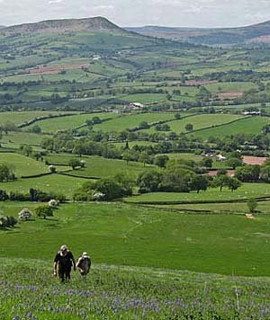 Abergavenny, Wales:Eng border.jpg