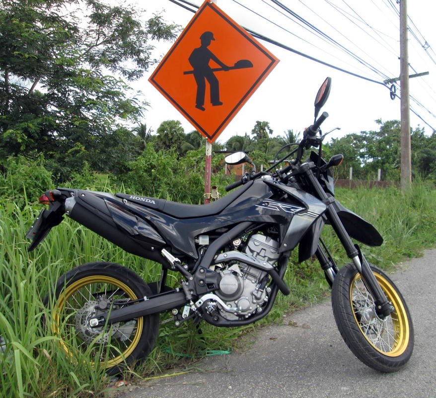 CRF250M.2.jpg