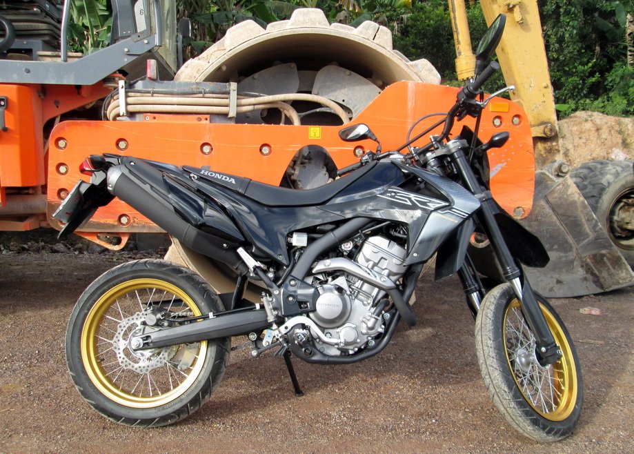 CRF250M.7.jpg