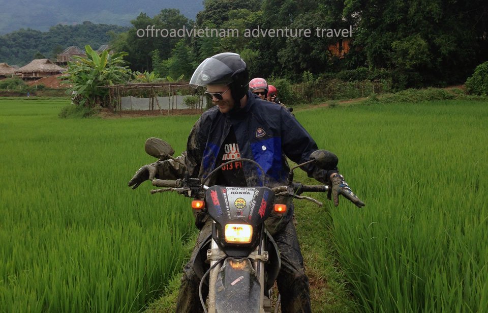 dirtbikingtourvietnam6.jpg