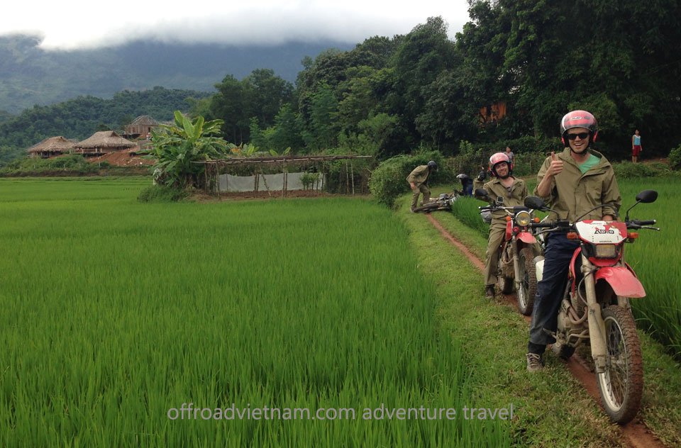 dirtbikingtourvietnam5.jpg