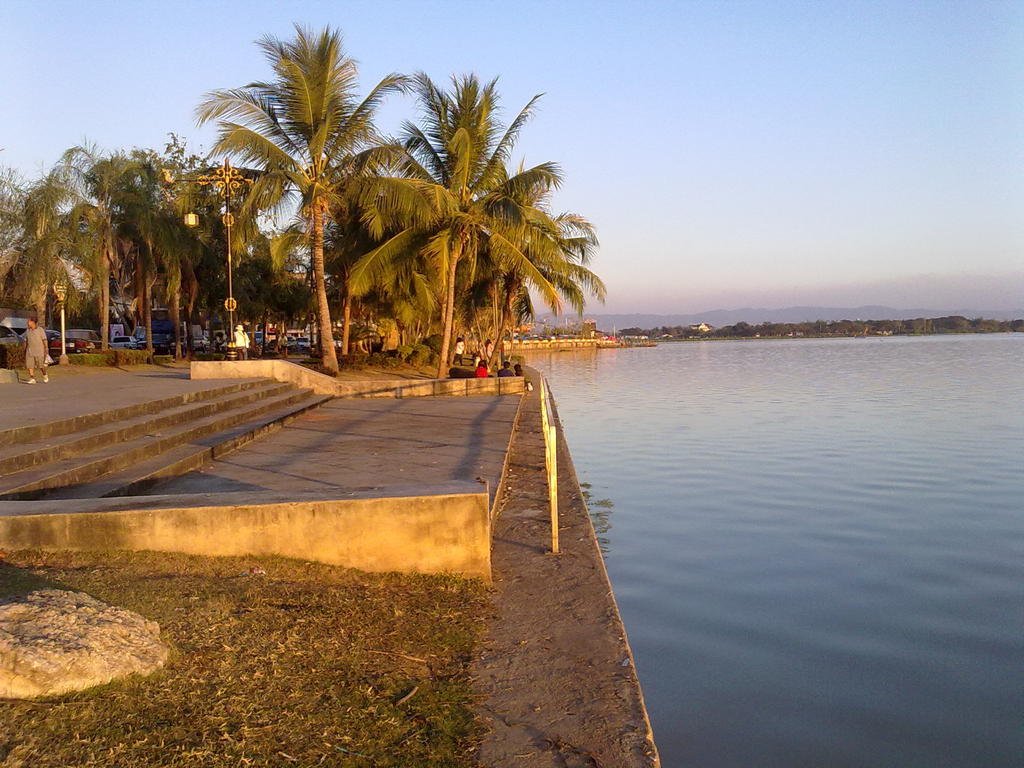 Phayo 3.jpg Phayo 3.jpg