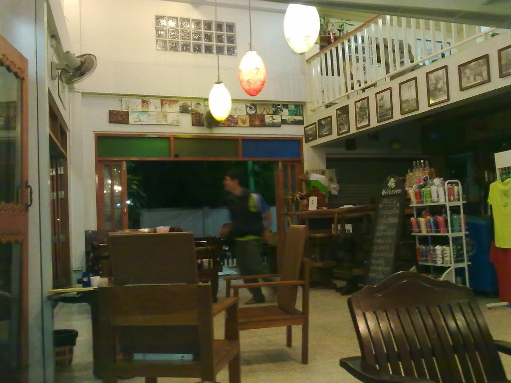 Phayo 12.jpg Phayo 12.jpg