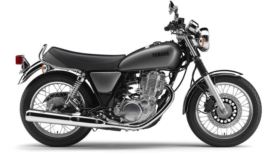 2014-Yamaha-SR400-EU-Matt-Grey-Studio-002.jpg