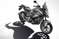 The-2014-Honda-NC750X_Adventure-a-bit_1.jpg The-2014-Honda-NC750X_Adventure-a-bit_1.jpg