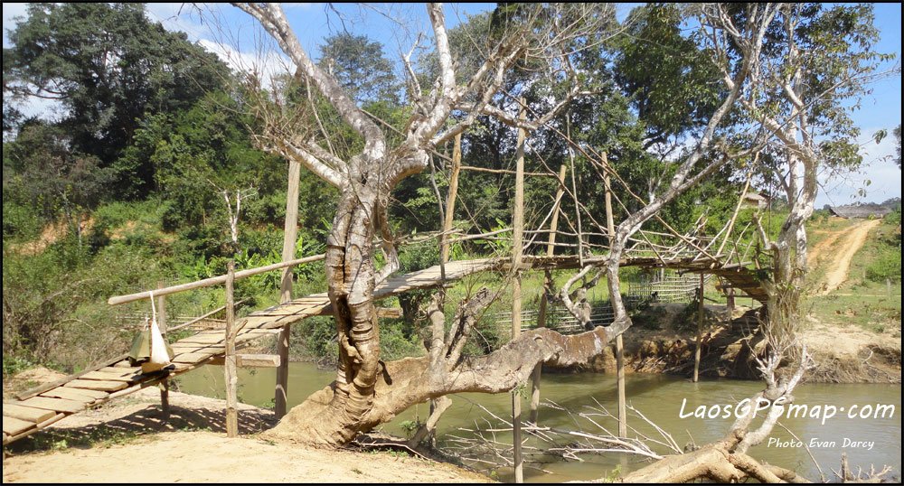 Stick-bridge.jpg