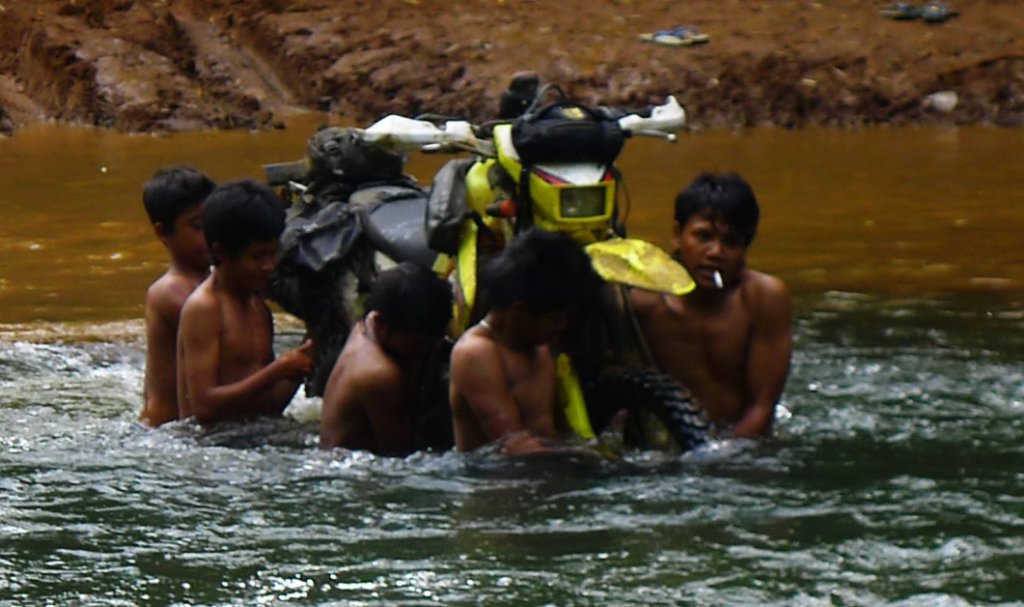 drz across deep river.jpg