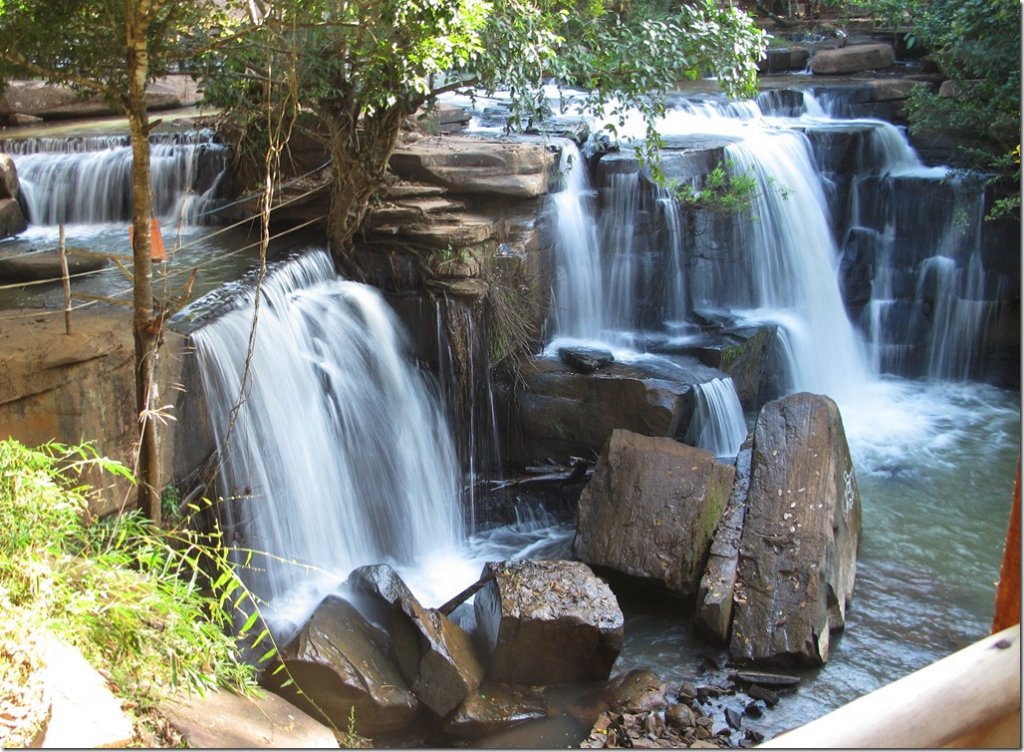 don waterfall.jpg