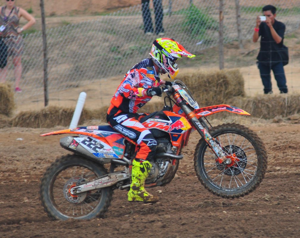 DSC_0619_edited.jpg DSC_0619_edited.jpg