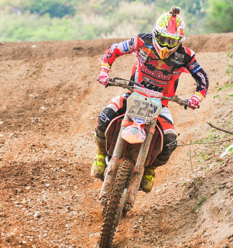 DSC_0237_edited.jpg DSC_0237_edited.jpg