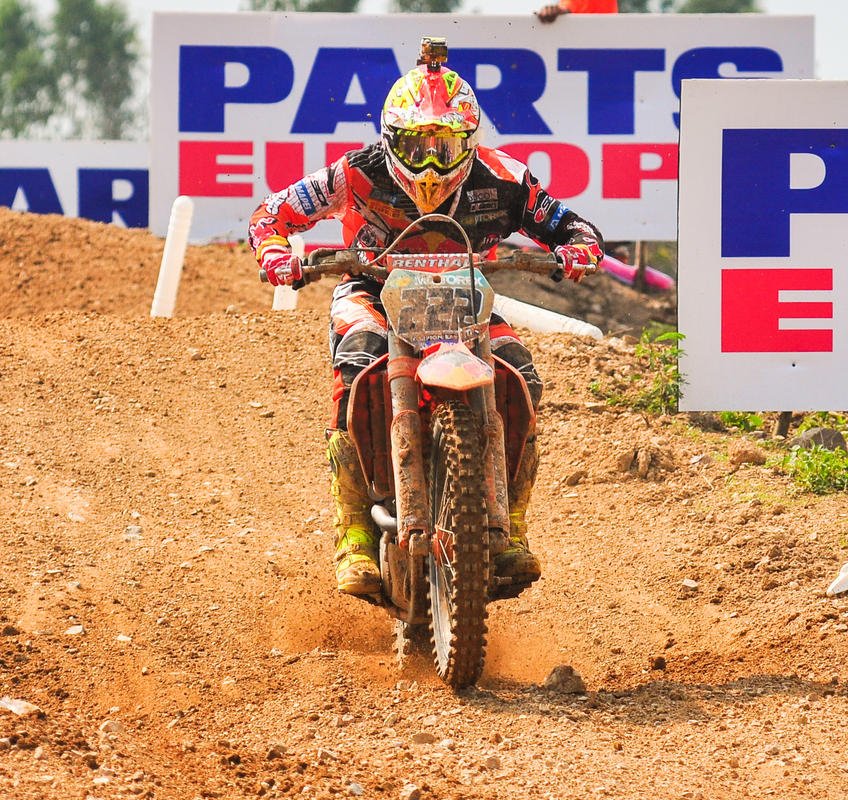 DSC_0232_edited.jpg DSC_0232_edited.jpg