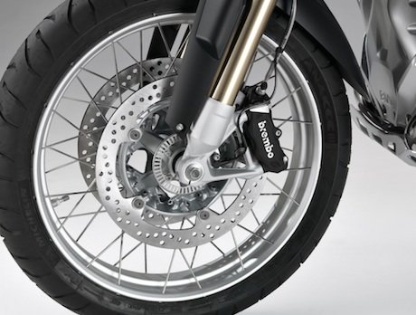 BMW-wheel.jpg BMW-wheel.jpg