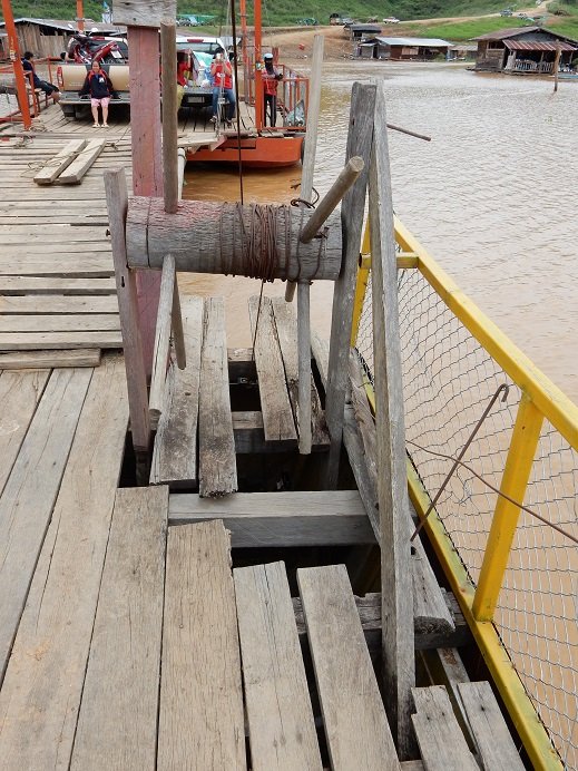 winch.jpg winch.jpg