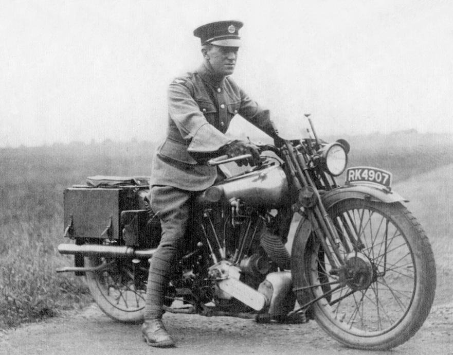 Lawrence_of_Arabia_Brough_Superior_gif.jpg