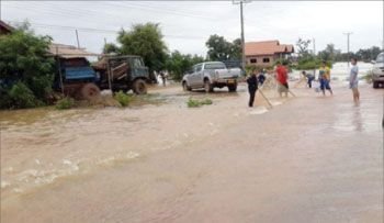 Chanpassak Flood.jpg