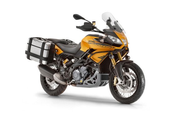 2015-Aprilia-Caponord-1200-Rally-front-561x374.jpg 2015-Aprilia-Caponord-1200-Rally-front-561x374.jpg