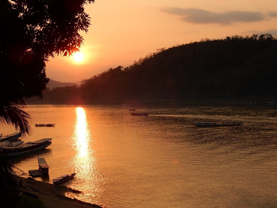 sunset.JPG sunset.JPG