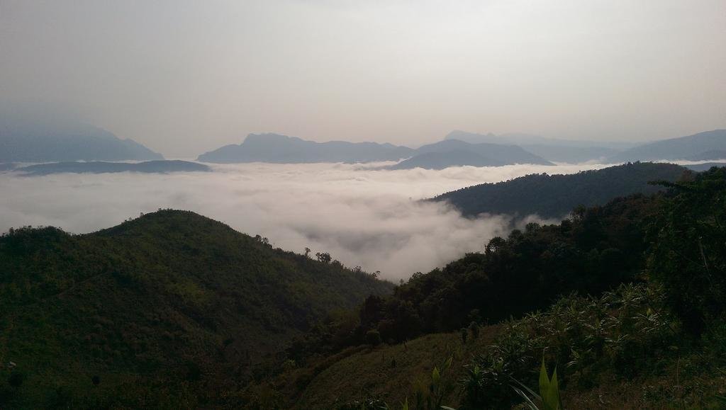 cloud view (2).jpg cloud view (2).jpg