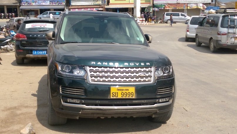 range rover.jpg range rover.jpg