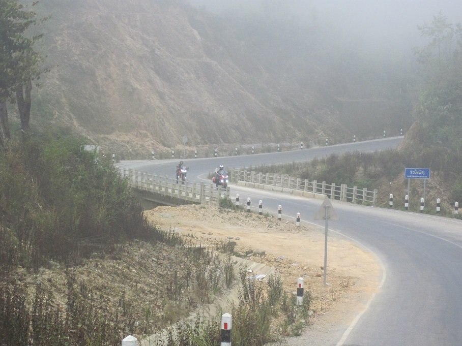 misty arrival.JPG misty arrival.JPG