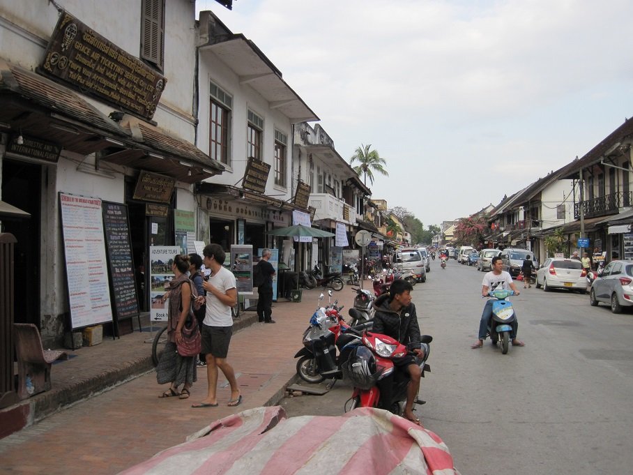 LPB high street.JPG LPB high street.JPG