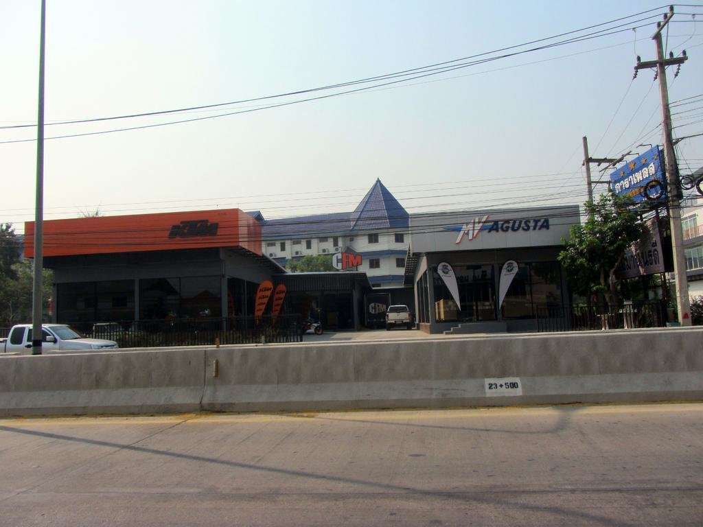 IMG_1159.jpg IMG_1159.jpg