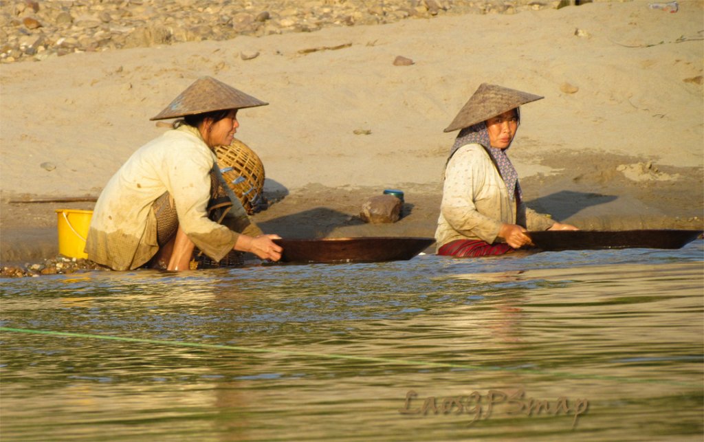 mekong-panning.jpg