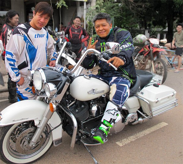 FUARK-HONG.jpg FUARK-HONG.jpg