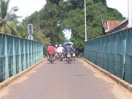 Pakse Xe Don Old Bridge.jpg