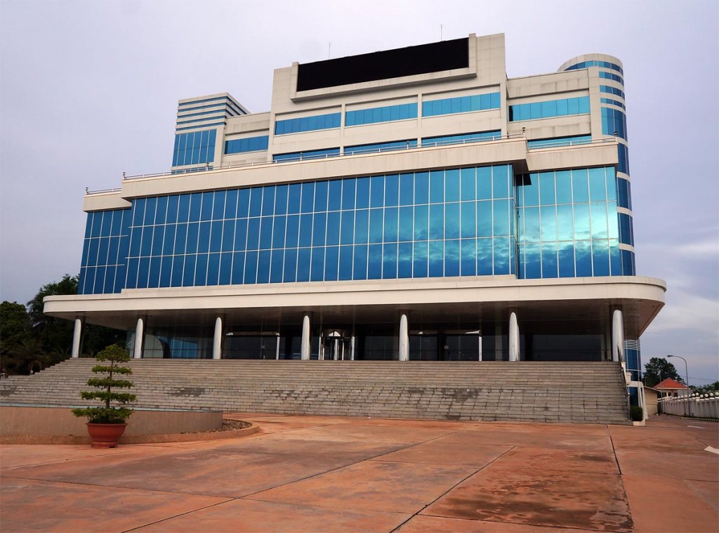 laos-stock-exchange.jpg